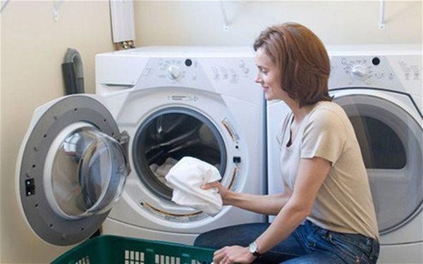 6 sai lầm nhiều nhà mắc khiến máy giặt hỏng lên hỏng xuống, tốn điện hơn điều hòa